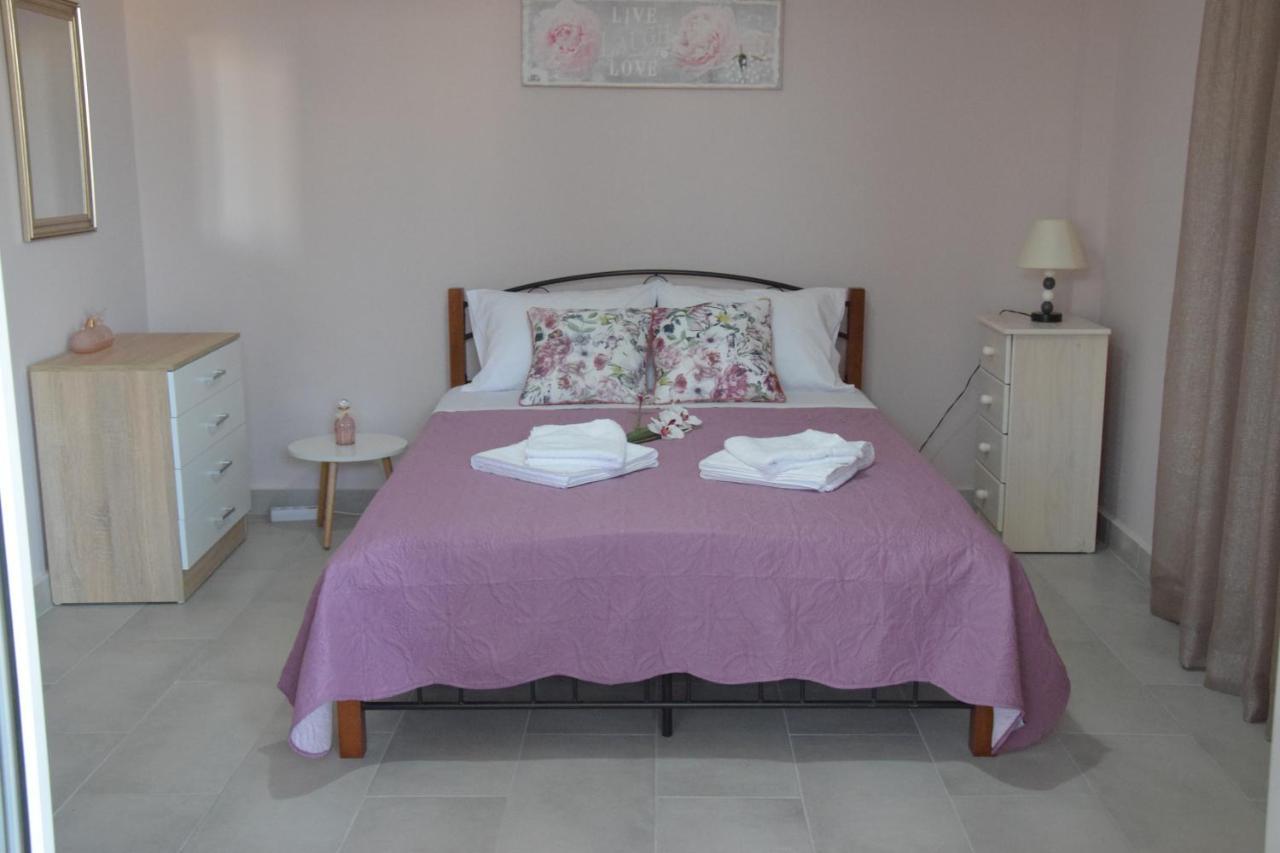 Kalamata Home, Agia Triada Esterno foto