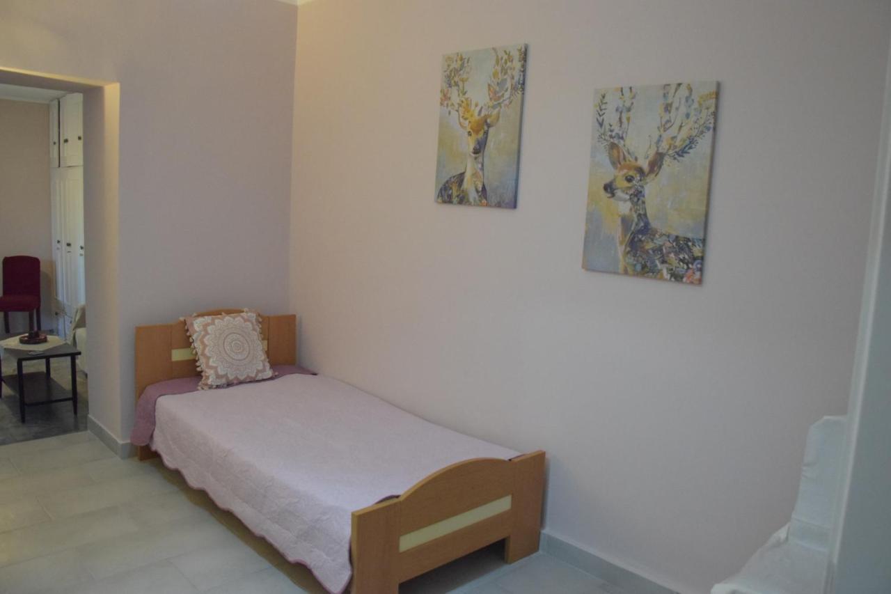 Kalamata Home, Agia Triada Esterno foto